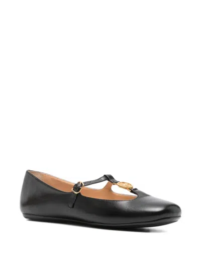 Chloé Logo-medal Ballet Flats In Black