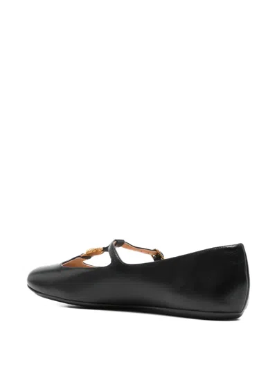 Chloé Logo-medal Ballet Flats In Black