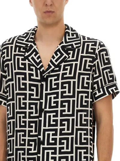 Balmain Monogram Printed Short-sleeved Shirt In Black