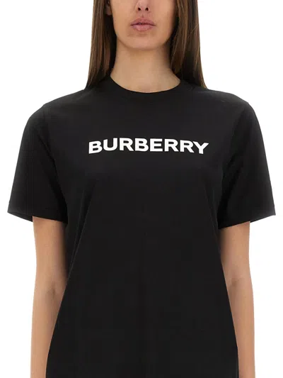 Burberry T Shirt With Logo In Black