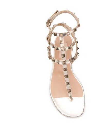 Valentino Rockstud Leather Cage Flat Thong Sandals In Neutral