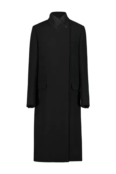 The Row Nevena Coat In Black