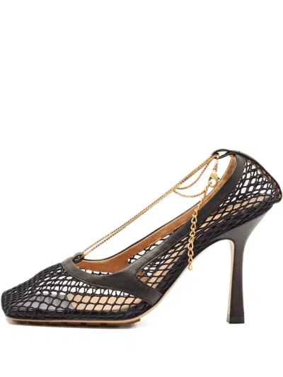 Pre-owned Bottega Veneta Chain-detail Square-toe Pumps In Black