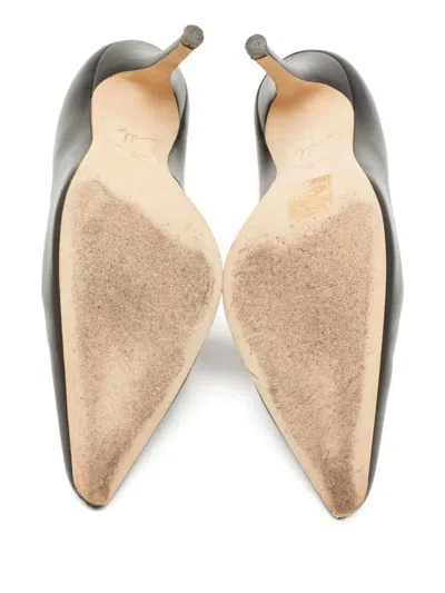 Pre-owned Giuseppe Zanotti Vintage  105mm Pointed-toe Stiletto Pumps In Black