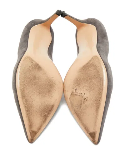 Pre-owned Gianvito Rossi 85mm Suede Point-toe Pumps In Gray