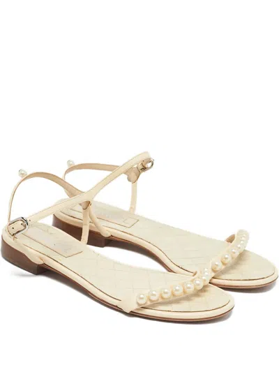 Pre-owned Chanel Quilted-design Pearl Sandals In Neutral