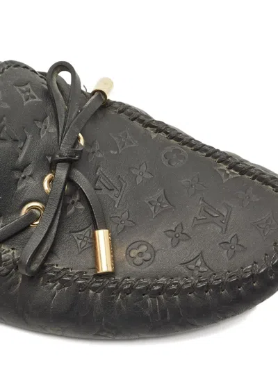 Pre-owned Louis Vuitton Gloria Debossed-monogram Leather Loafers In Black