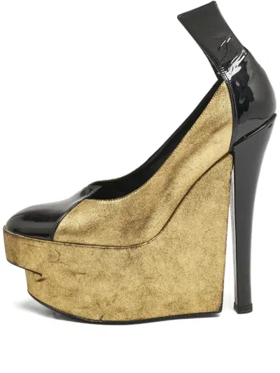 Pre-owned Louis Vuitton 1142217 Gold