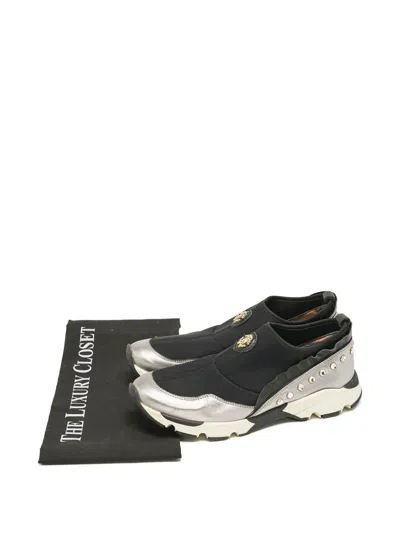 Pre-owned Roberto Cavalli Vintage Crystal-embellished Low-top Sneakers In Black