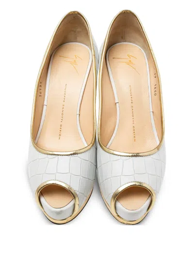Pre-owned Giuseppe Zanotti Vintage 120mm Croc-embossed Peep-toe Pumps In White