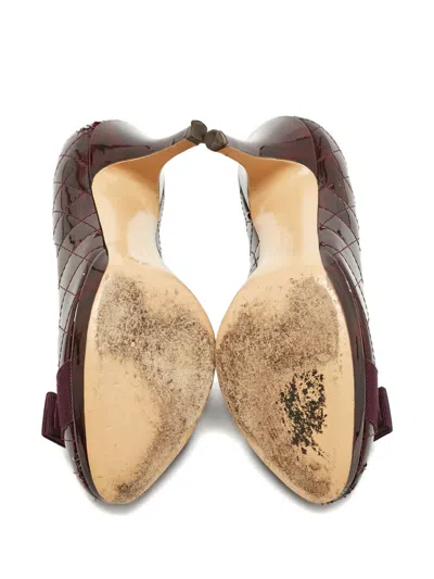 Pre-owned Ferragamo 100mm Vara Bow Quilted Pumps In Red