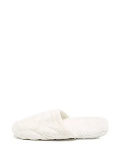 Pre-owned Versace Medusa Patterned Slippers In White