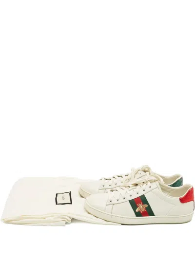 Pre-owned Gucci Bee-motif Sneakers In White