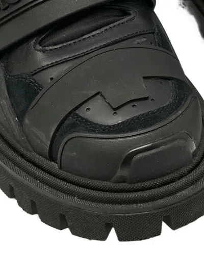 Pre-owned Dolce & Gabbana Logo-detail Boots In Black