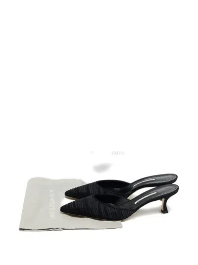Pre-owned Manolo Blahnik 42 Carolynemu Pleated Detail Mules (11 Cm) In Black