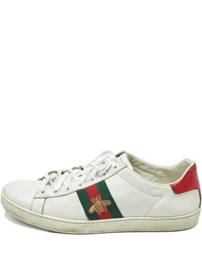 Pre-owned Gucci Ace Bee Leather Trainers In White