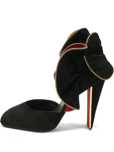 Pre-owned Louis Vuitton Ruffle Square-toe Pumps In Black