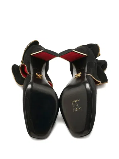 Pre-owned Louis Vuitton Ruffle Square-toe Pumps In Black