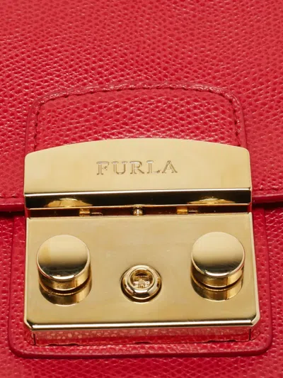 Pre-owned Furla Metropolis Chain-strap Leather Cross Body Bag In Red