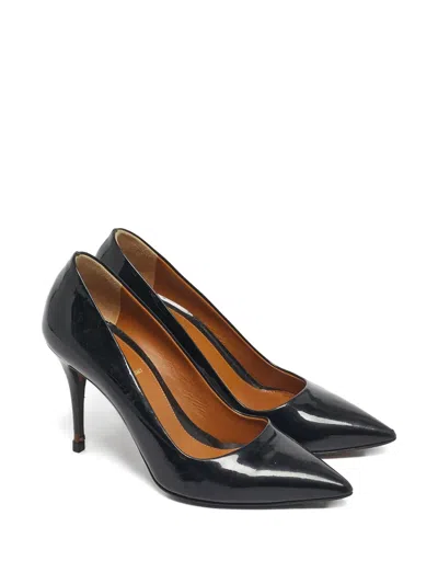 Pre-owned Fendi Pointed Toe Leather Shoes In Black