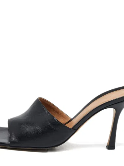 Pre-owned Bottega Veneta 100mm Stretch Sandals In Black
