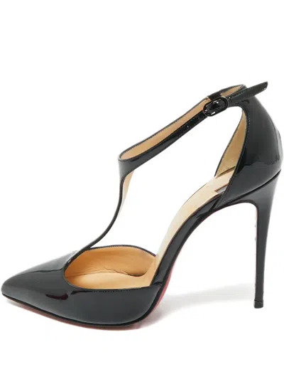 Pre-owned Christian Louboutin Pointed-toe Pumps In Black