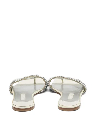 Pre-owned Gina Loren Leather Flat Sandals In White