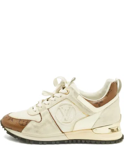Pre-owned Louis Vuitton Monogram Sneakers In Neutral