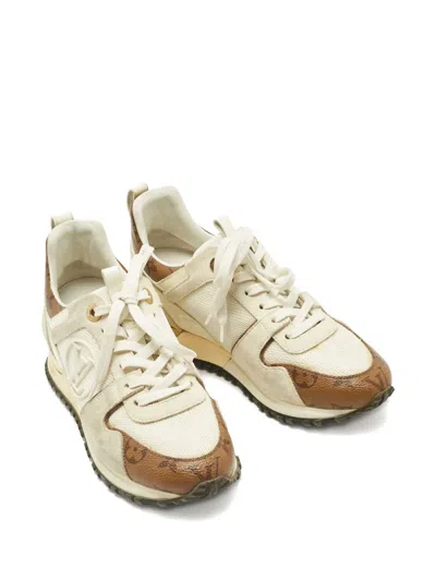 Pre-owned Louis Vuitton Monogram Sneakers In Neutral