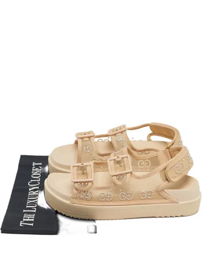 Pre-owned Gucci Mesh Crystal-embellished Flat Sandals In Neutral