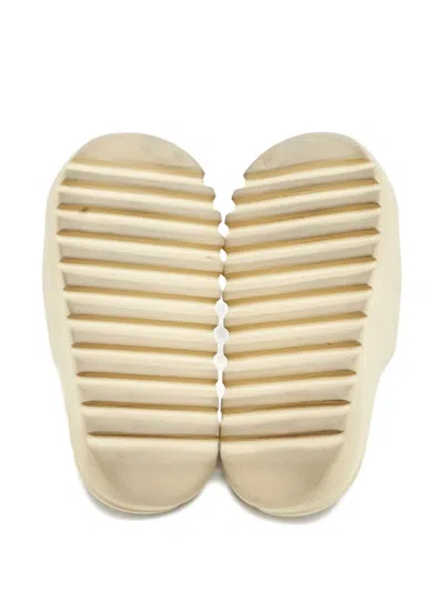Pre-owned Adidas Originals Resin Molded Slides In Neutral