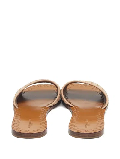 Pre-owned Bottega Veneta Intrecciato Leather Slides In Neutral