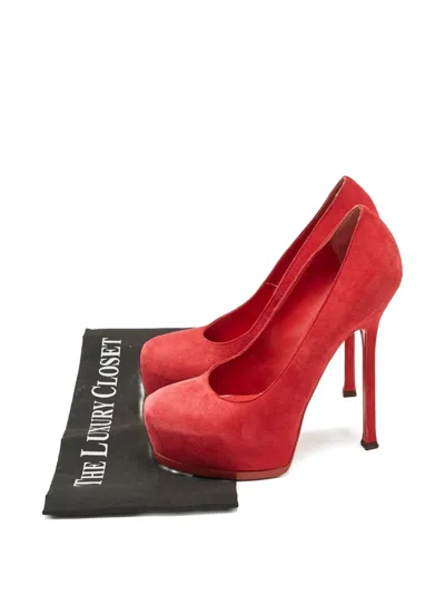 Pre-owned Saint Laurent 150mm Tribtoo Suede Pumps In Red