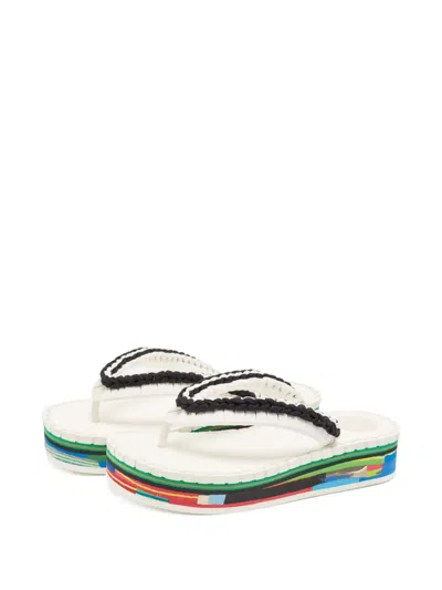 Pre-owned Chloé Braided Thong Sandals In White