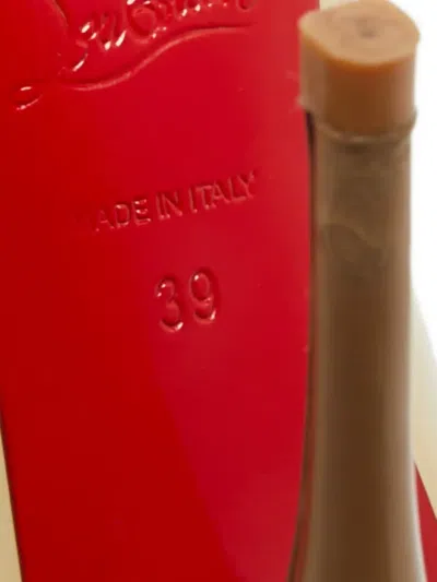 Pre-owned Christian Louboutin Tucsick Pointed-toe Pumps In Neutral