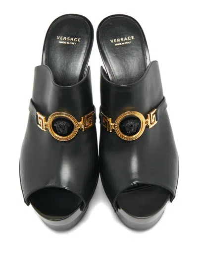 Pre-owned Versace Insignia Leather Slide Sandals In Black