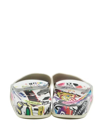 Pre-owned Vetements Graphic-print Leather Slides In White