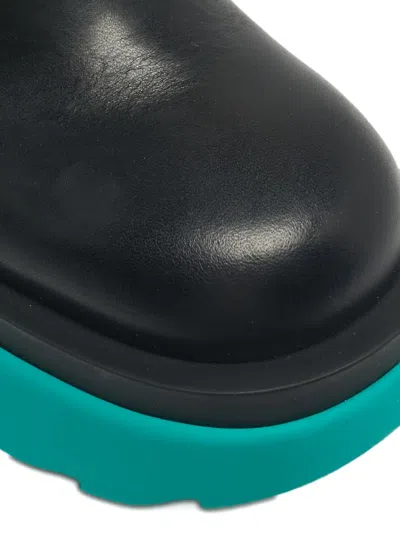 Pre-owned Bottega Veneta Leather Mules In Black