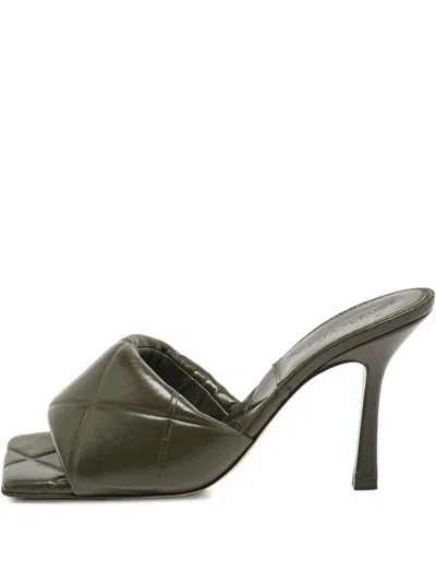 Pre-owned Bottega Veneta Padded Square-toe Sandal In Green