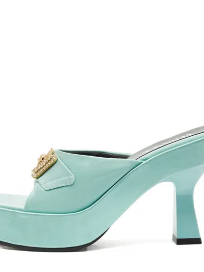 Pre-owned Versace 110mm Medusa Biggie Satin Platform Sandals In Green