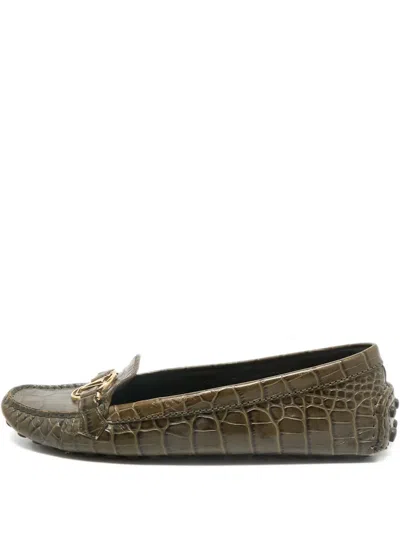 Pre-owned Louis Vuitton Dauphine Croc-embossed Leather Loafer In Green