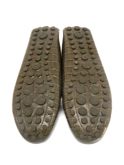 Pre-owned Louis Vuitton Dauphine Croc-embossed Leather Loafer In Green