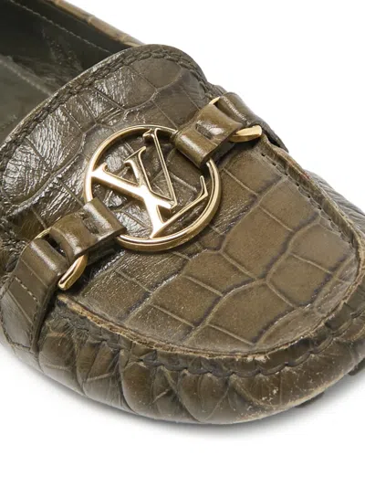 Pre-owned Louis Vuitton Dauphine Croc-embossed Leather Loafer In Green
