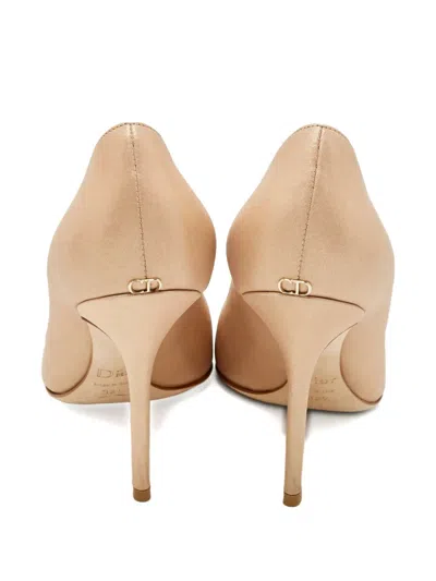 Pre-owned Dior Cherie Pointed-toe Pumps In Neutral