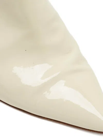 Pre-owned Gianvito Rossi Aramis Leather Pointed Mules In Neutral