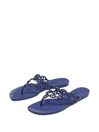 Pre-owned Hermes Chain Rubber Flip-flops In Blue