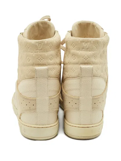 Pre-owned Louis Vuitton Cliff High-top Sneakers In Neutral
