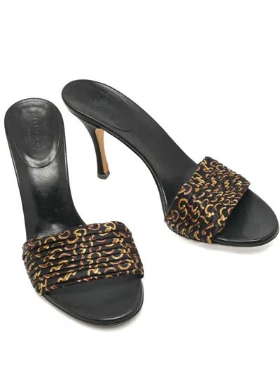 Pre-owned Gucci Gg-detail Open-toe Sandals In Black