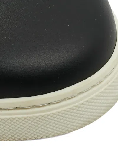 Pre-owned Fendi Rockoclick Leather Sneakers In Black