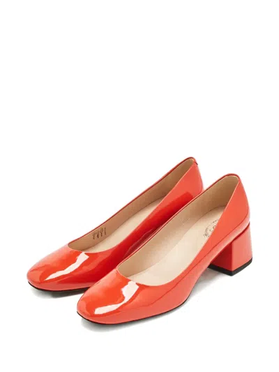 Pre-owned Tod's Block-heel Patent-leather Pumps In Red